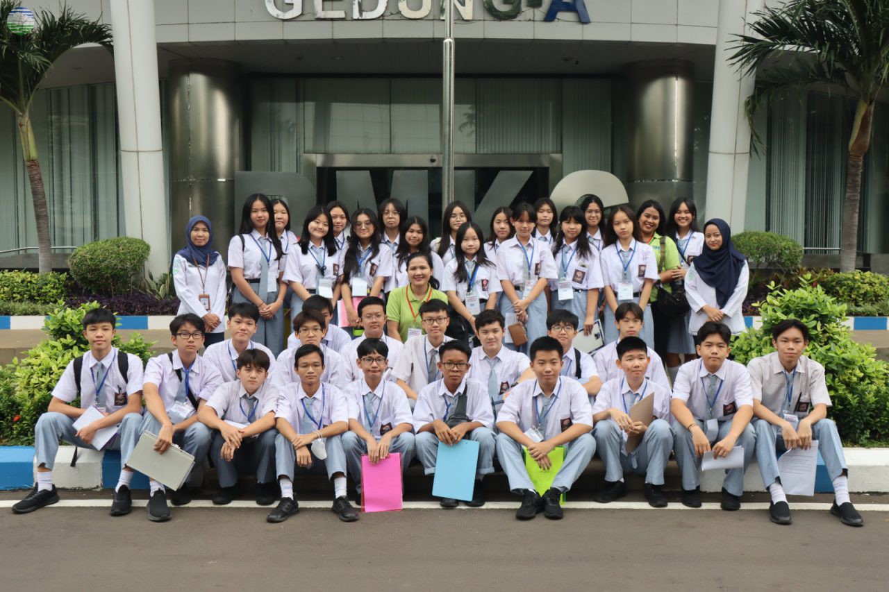 Kunjungi BMKG, Siswa SMA Dharma Jaya Belajar Cuaca dan Gempabumi