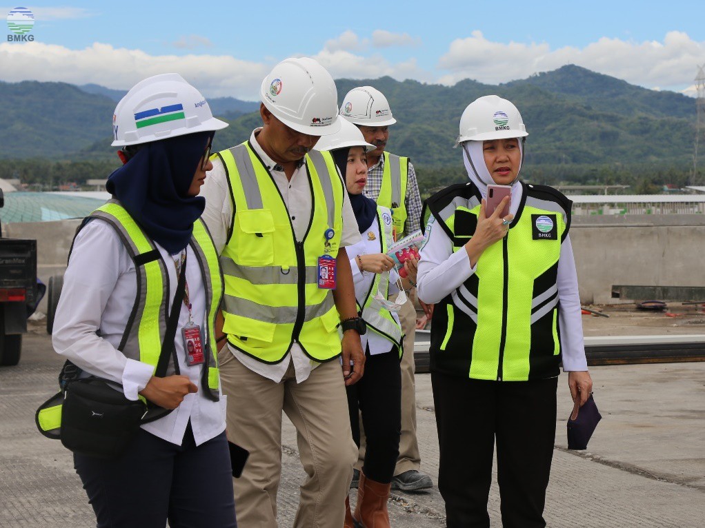 Kunjungi Bandara Internasional Yogyakarta, Kepala BMKG Tentukan Lokasi Pemasangan Alat Monitoring Cuaca dan Gempabumi