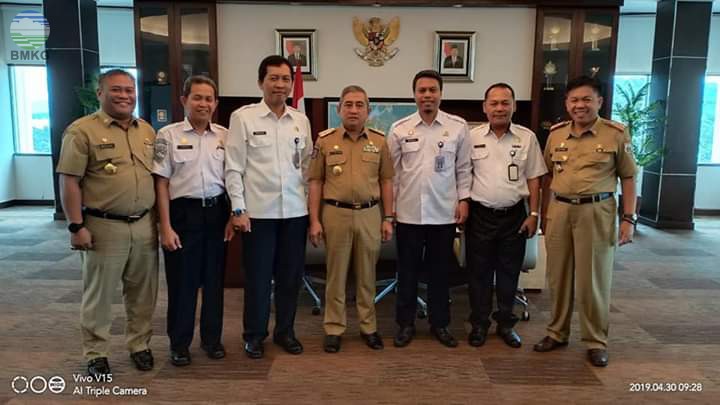 Koordinasi Penyebaran Informasi MKG dengan Gubernur Sulawesi Barat 