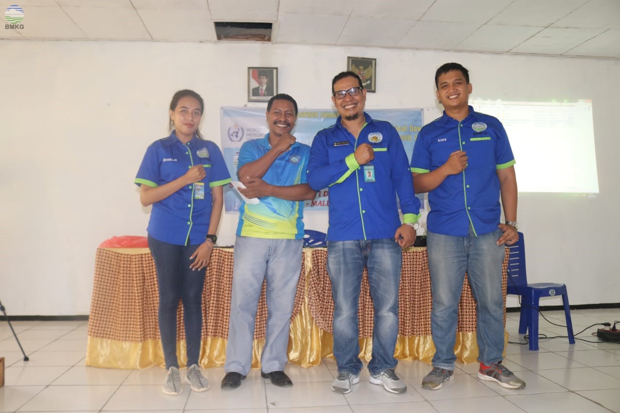 Sosialisasi Stasiun Meteorologi Dumatubun Tual ke SMA Negeri II Kei Kecil - Maluku Tenggara
